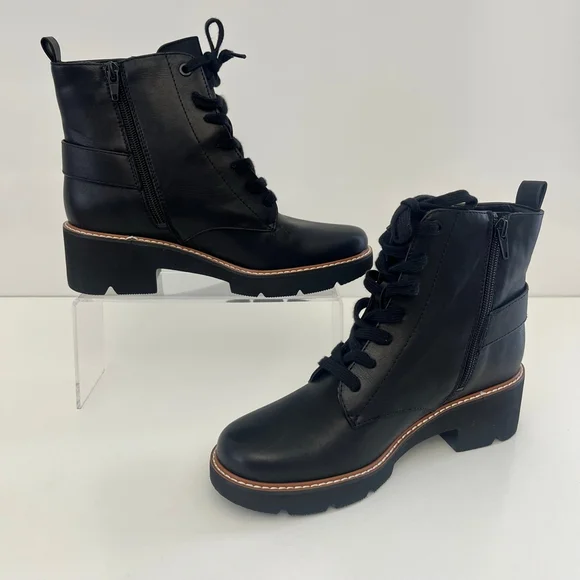 Black Ankle Booties Low Heel Side Zip Comfort Boots Size 7 Naturalizer Cabaret - Picture 4 of 13